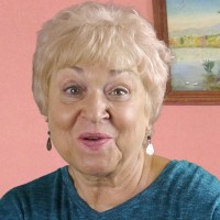 Zina Jacinto bio